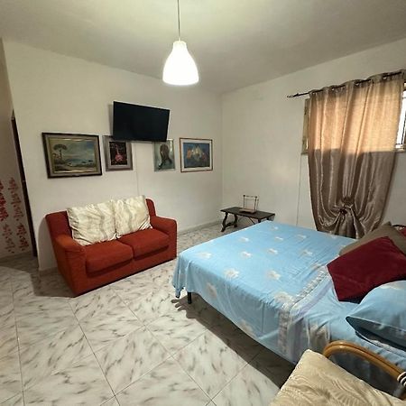 ナポリ Imperium Allestimenti Bed & Breakfast エクステリア 写真